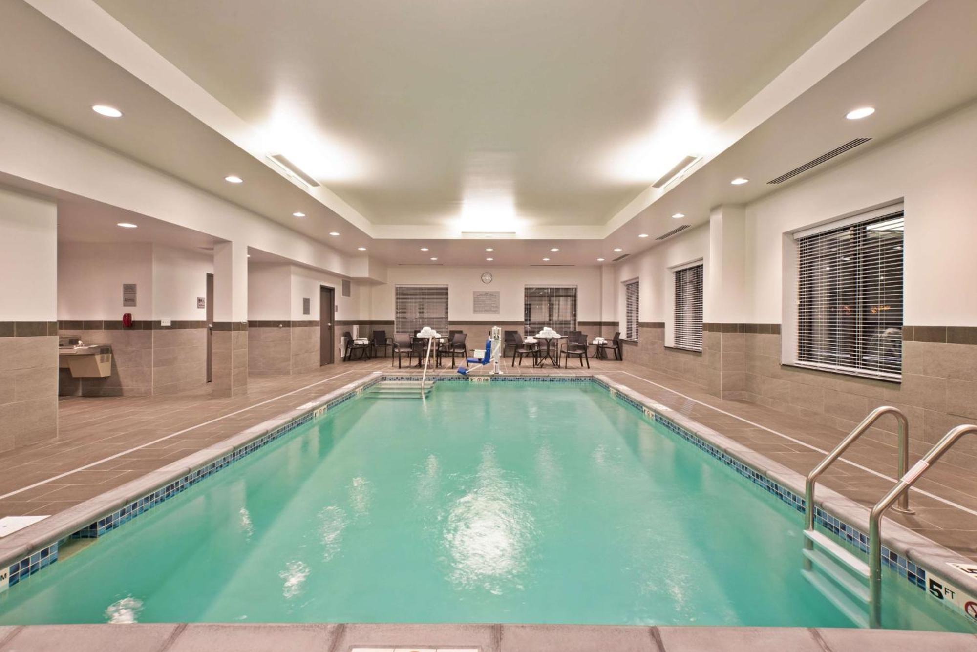 Hampton Inn & Suites North Huntingdon-Irwin, Pa Buitenkant foto